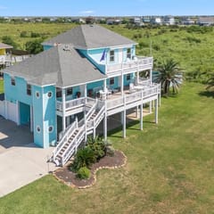 Beach Views, 3 King Suites,  15 Guests - Sunzout