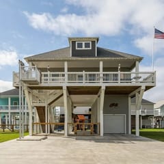 Golf Cart Rental, Playscape, Close to beach