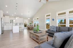3 Bd/2.5 Bth, King Bed, Pet Friendly - Image 3