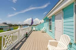 Beach Views, 3 King Suites,  15 Guests - Sunzout