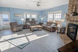 Beachfront Home w/ Huge Deck, Sleeps 10