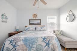 Gulf Views, Steps to Beach, 2 King Beds, 3Bd/2Bth