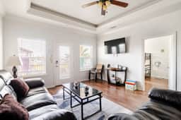 Sarenity - 3Bd/2Bth, 8 Guests, Pet Friendly - Image 2