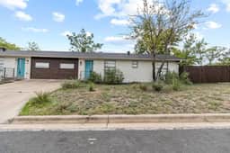 Stylish 3-Bedroom Austin Home in a Seriously Convenient Location - Image 2
