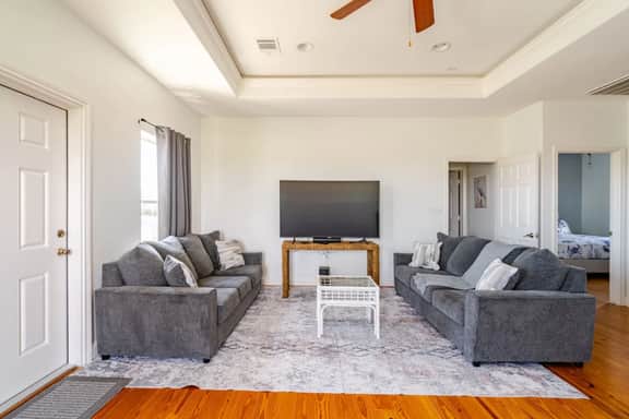Beach Views, 3 King Suites,  15 Guests - Sunzout