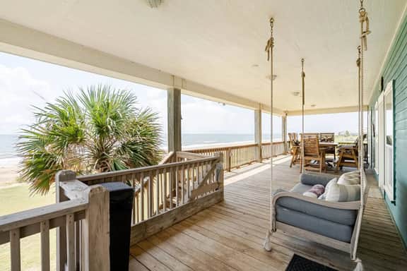 Beachfront • Fire Pit • Gourmet Kitchen • Views - Image 2