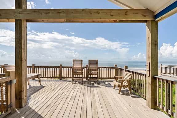Beachfront, Views, 3bdr/2bth - The Bleu Pearl - Image 2