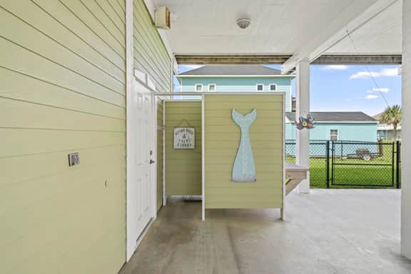 Bring the Whole Crew | Sleeps 13 | MerSea