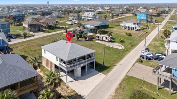 Golf Cart, Elevator, Stylish, 12 guests - LaPerla