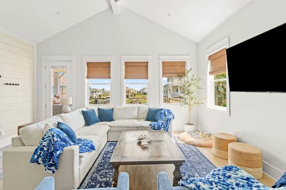 Golf Cart, Elevator, Stylish, 12 guests - LaPerla