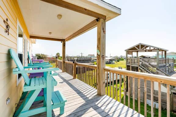 Sarenity - 3Bd/2Bth, 8 Guests, Pet Friendly - Image 3