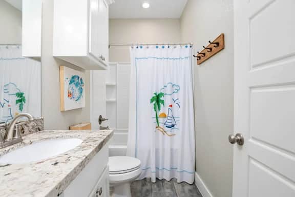 Two Adjacent Cabins, Sleeps 18