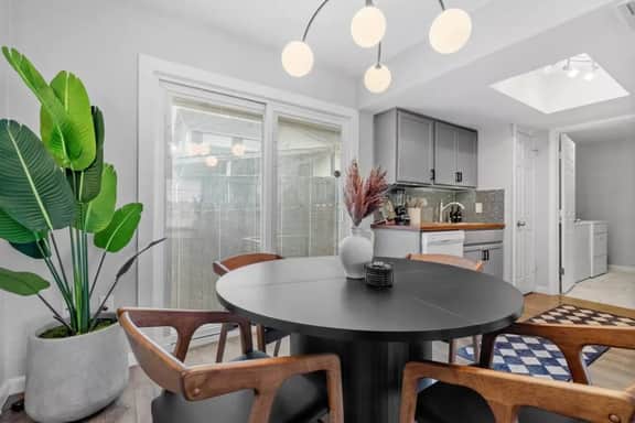 Easy Austin Living | 3BR Near Downtown + Park - Image 4